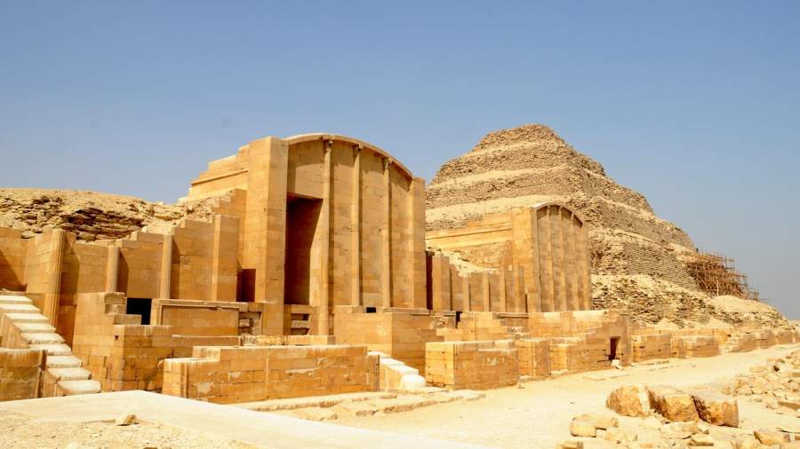 File:Step Pyramid of Djoser at Saqqara - panoramio.jpg - Wikimedia Commons