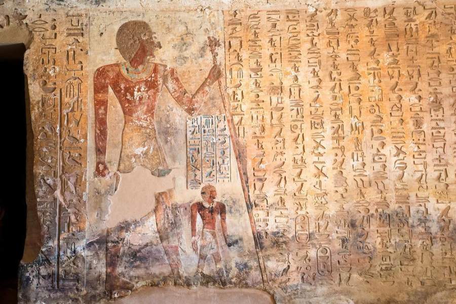 Middle Egyptian Text Reading: An all-Egyptian hero; Ahmose son of Ebana | EES