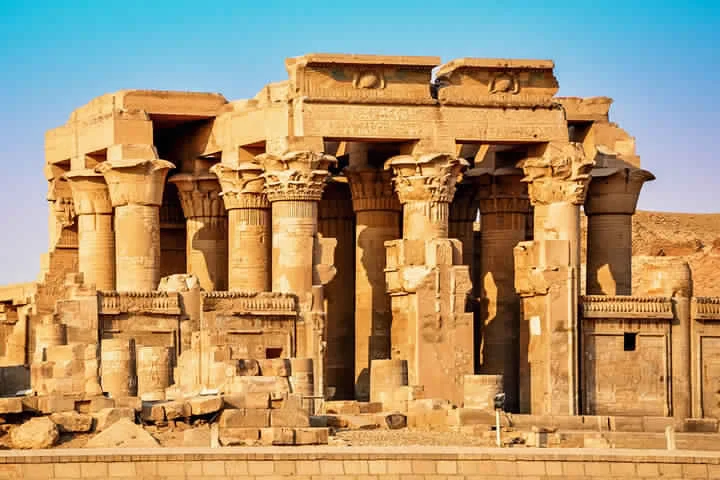 Edfu & Kom Ombo
