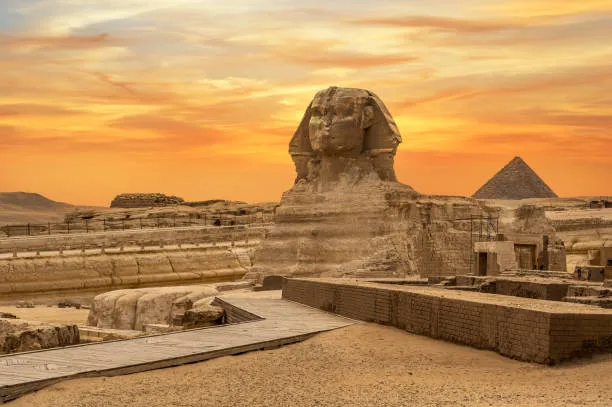 Giza Pyramids Complex, Sphinx, Valley Temple & Grand Egyptian Museum