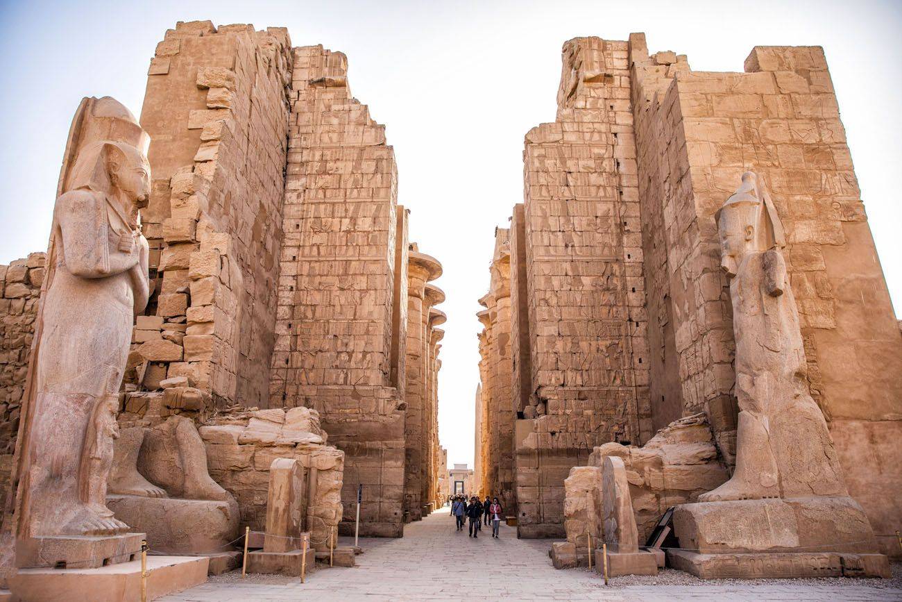 Luxor Highlights & Dahabiya Embarkation