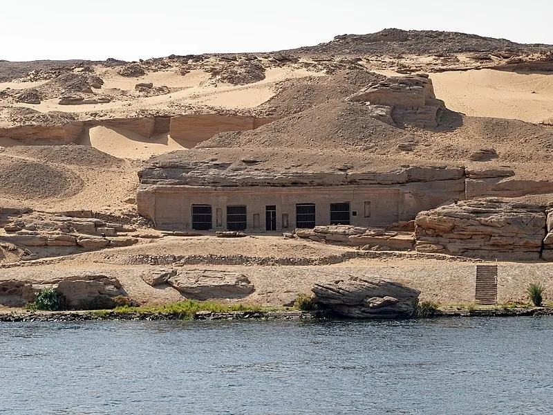 Gebel El Silsila & Temple of Horemheb