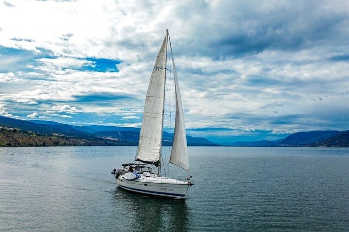 Scenic Sailing Experience