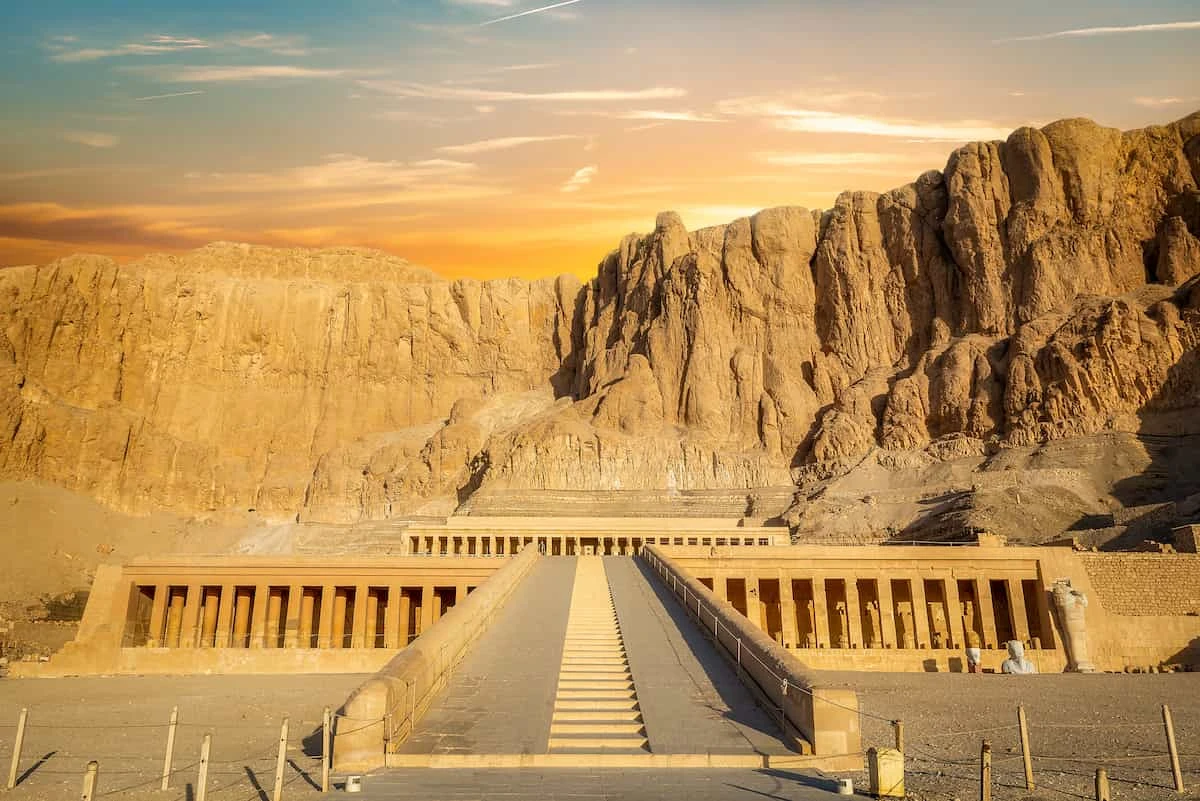 Luxor West Bank – Valley of the Kings, Hatshepsut Temple & Colossi of Memnon